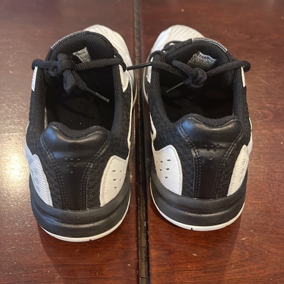 Shoes ASICS (Unisex) - Upcourt 3 1071A019 White/Black - Picture 5 of 8